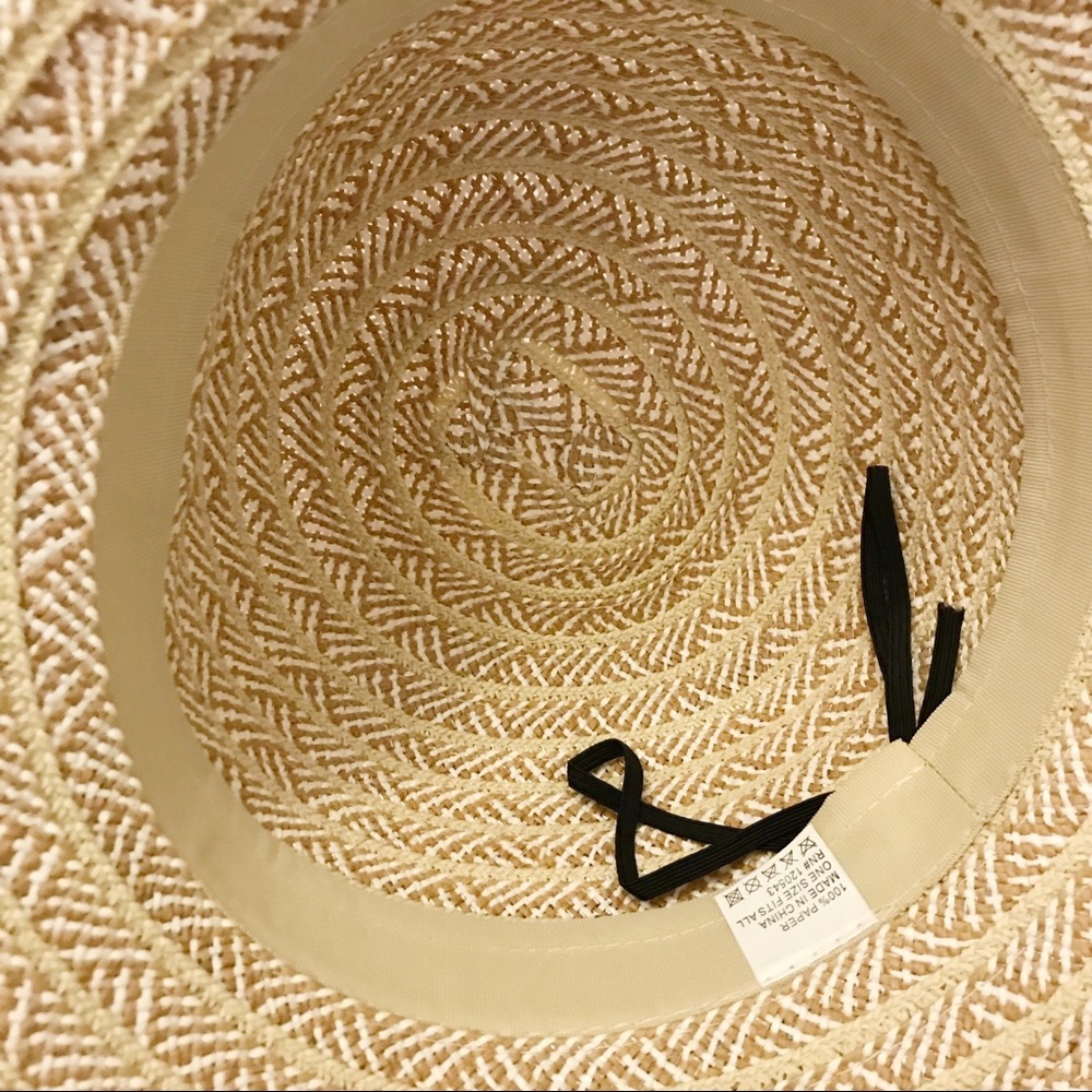 ModCloth Hat - Picture 3 of 3